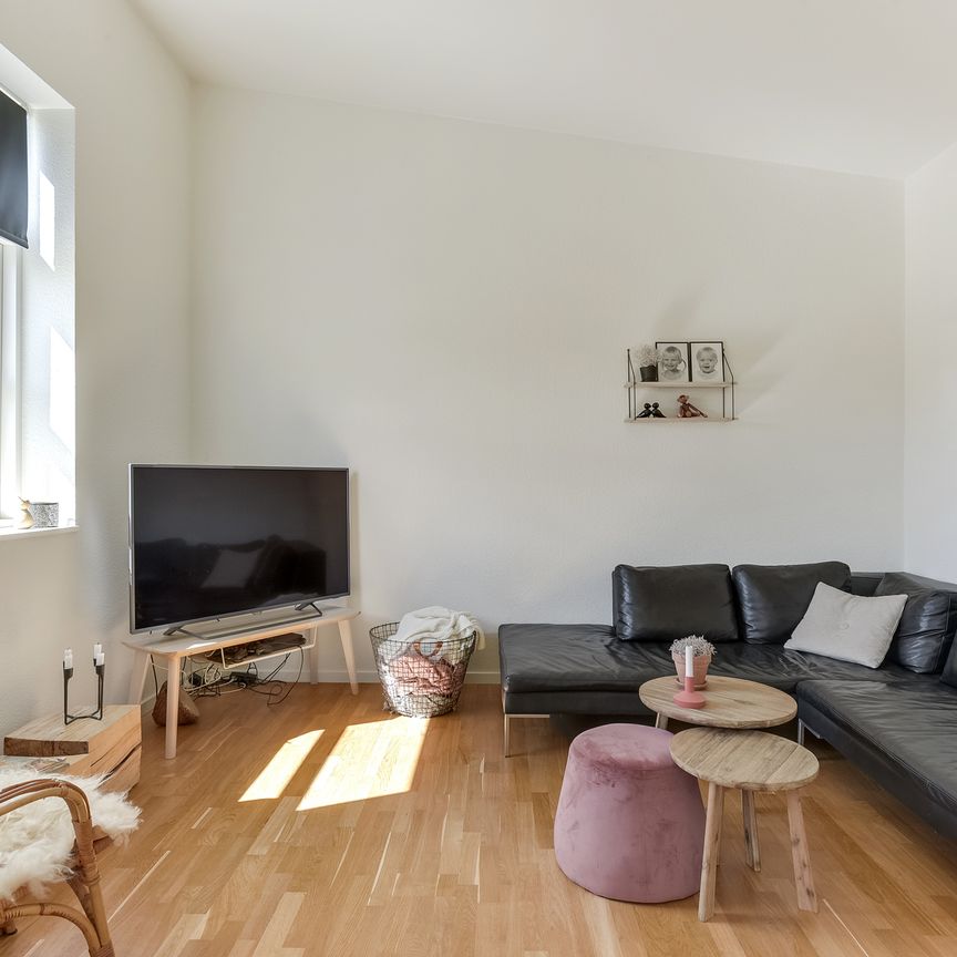 Rækkehus med god planløsning i Funder - Foto 1