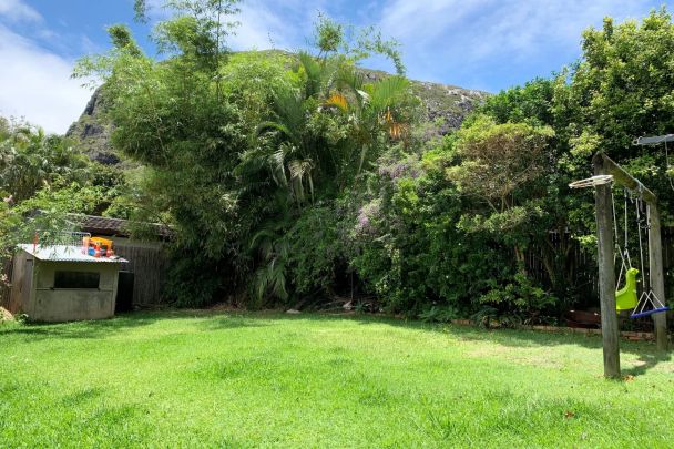 Minutes to Beach & Shops - Photo 1