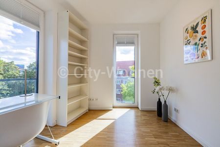 Modern ausgestattete Wohnung mit sonnigem Balkon und Garagen-Stellplatz in Hamburg-Altona - Foto 5