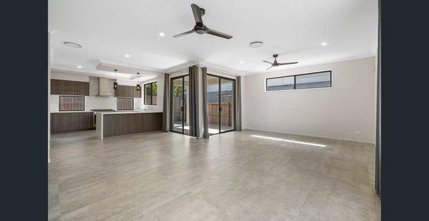 Your Perfect Home Awaits in Sought-After Arise Estate, Rochedale! - Photo 1