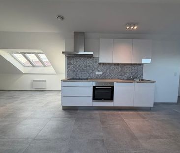 Appartement te huur - Foto 2