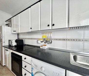 3-BEDROOM SEMI-DETACHED HOUSE FOR RENT IN LOS ALCÁZARES - MURCIA - Photo 2