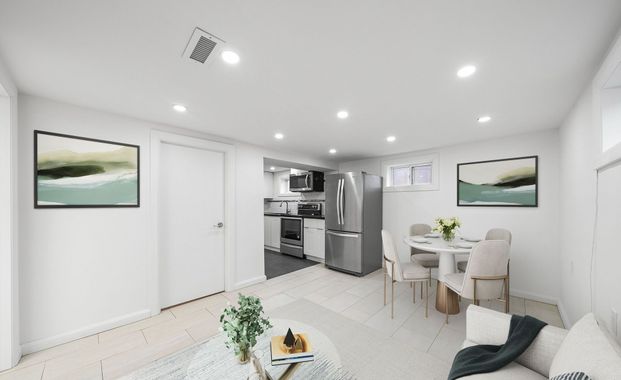 For Lease - 122 Longford Drive Unit# Basement, Newmarket, Ontario - Photo 1