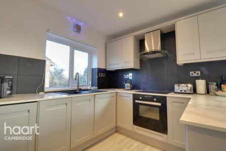 1 bedroom flat to rent - Photo 5