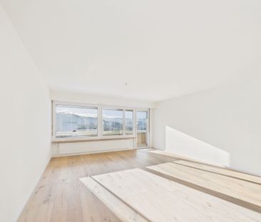 Modern living gem in Eggersriet, canton SG – freshly renovated - Photo 6