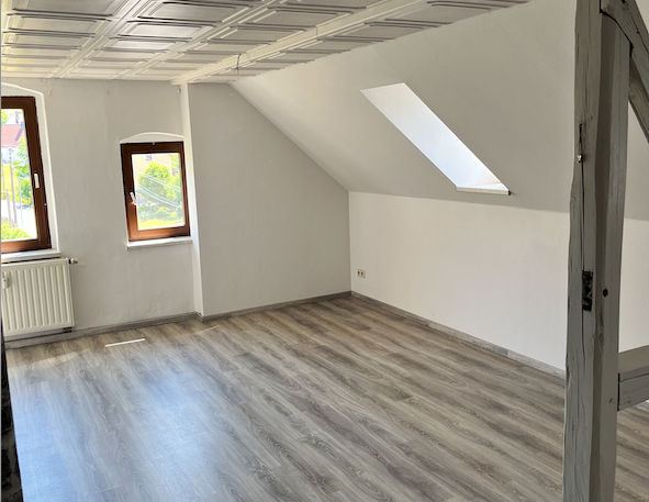 1. Monat MIETFREI! - 3-Zimmer-Wohnung in Lunzenau OT Berthelsdorf zu mieten - Photo 1