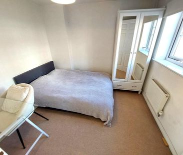 3 bedroom townhouse to rent - Photo 5