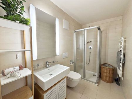 Bel appartement meublé de 3,5 pièces au centre ville de Montreux - Photo 4