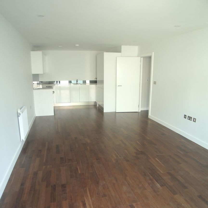 Cornmill House, Greenwich, SE8, London - Photo 1