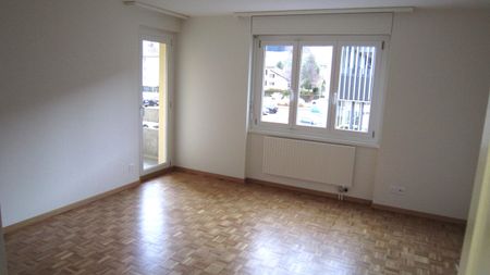 Appartement de 3,5 pièces avec balcon et ascenseur - Photo 5