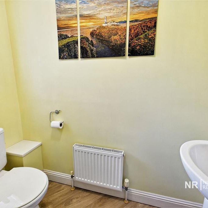 3 bedroom terraced house to rent - Photo 1