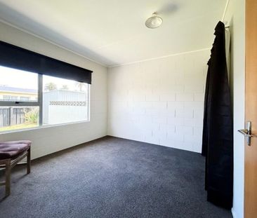 52 Bayly Street, Waitara, Unit 2 - Photo 1