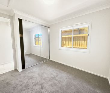 A Cozy Stand Alone Home - Photo 6