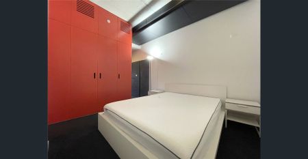 Sunday Apartments: Stylish Furnished One Bedroom Apartment in Southbank! - Photo 3