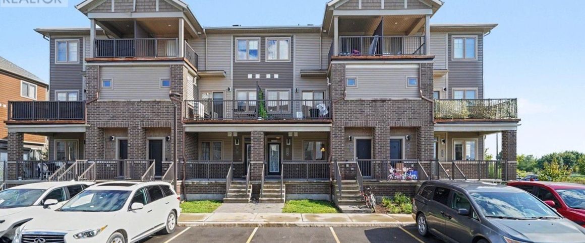214 Anyolite Private Ottawa, ON K2J7J3 - Photo 1