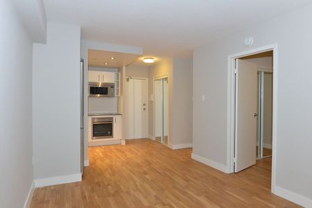 230 Oak Street - Photo 4