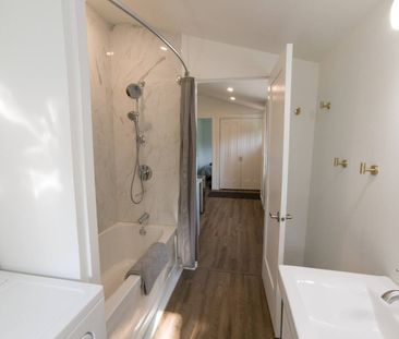 For Lease - 127 Glenlake Boulevard, Collingwood, Ontario - Photo 5