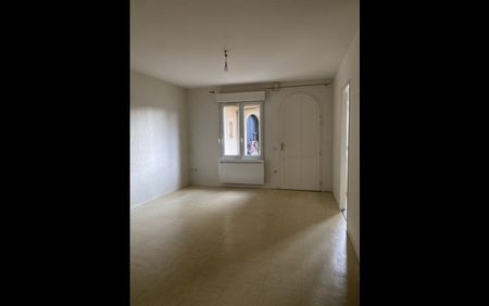 Location Appartement 4 pièces 72 m² Villedieu-sur-Indre - Photo 4