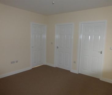 Beverley Road, Doncaster, Harworth - Photo 6