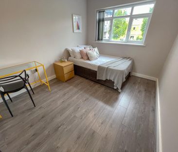 6 bedroom house to rent - Photo 4