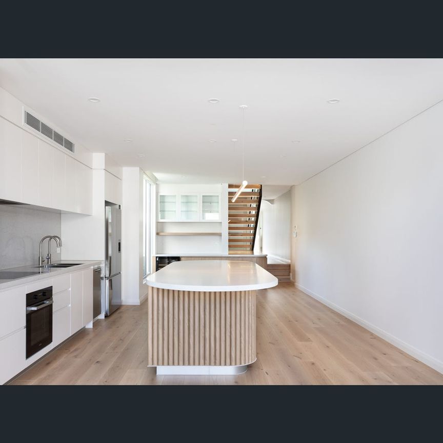 123 Holtermann Street, Crows Nest, NSW 2065 - Photo 1
