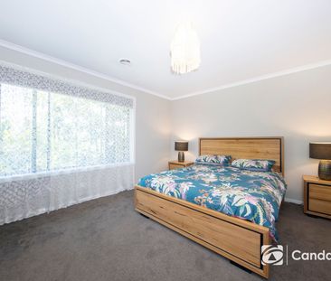 SPACIOUS FAMILY HOME PACKED WITH FEATURES!!! - Photo 4