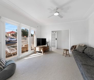 18 Bukari Street, West Wollongong. - Photo 2