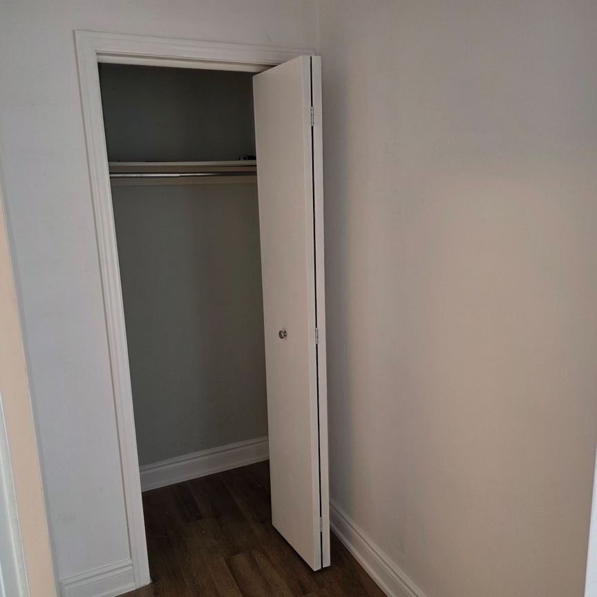 For Lease - 3257 Lednier Terrace Unit# Main/lower, Mississauga, Ontario - Photo 1