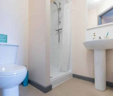 Deluxe Studio, London House - Photo 3