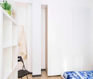 Viale Carlo Espinasse, Milan, Lombardy 20156 - Photo 6