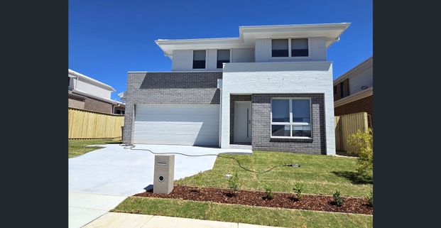 Cozy One Bedroom Granny Flat - Walking Distance to Amenities - Photo 1