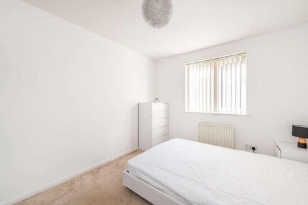 Redford Close, Feltham, TW13 - Photo 3