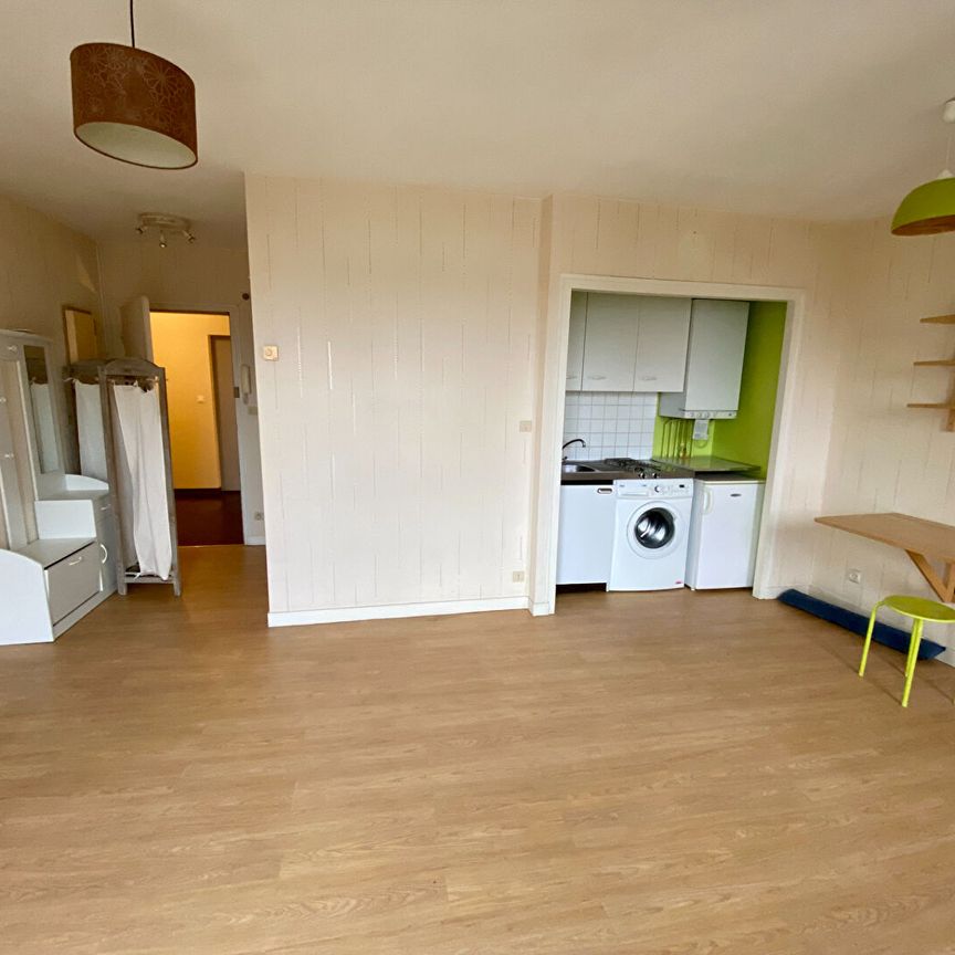 Appartement La Chaussee Saint Victor 1 pièce(s) 26.61 m2 - Photo 1