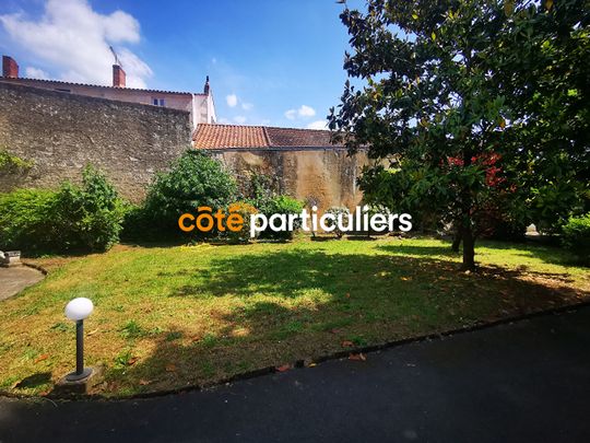 APPARTEMENT AVEC TERRASSE - Photo 1