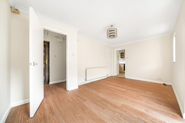 2 bedroom semi-detached house to rent - Photo 1