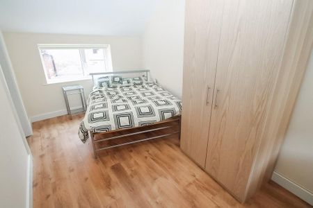 3 bedroom detached house to rent - Photo 4