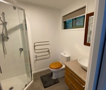 Tranquil 1 bedroom unit, $425 incl bills - Photo 5