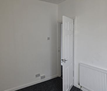 2 Bed Terraced House, Matthew Street, CH44 - Photo 1