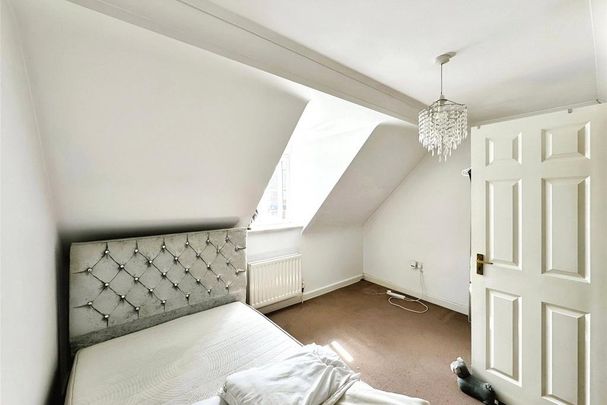 4 bedroom terraced house to rent - Photo 1