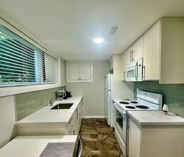 For Lease - 5 Wycliffe Crescent Unit# Lower, Toronto, Ontario - Photo 1