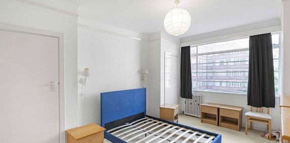 Balham High Road, SW17 7JD, London - Photo 2