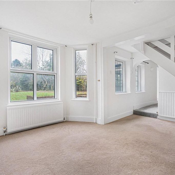 4 bedroom detached house to rent - Photo 1