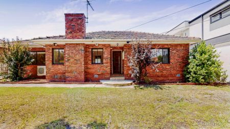 82 Bradshaw Street, Essendon, Melbourne - Photo 5