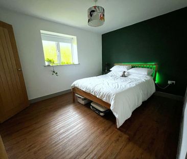 3 bedroom detached bungalow to rent - Photo 3