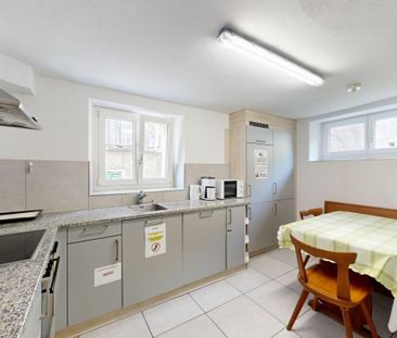 Gepflegtes, möbliertes Einzelzimmer an ruhiger Lage in Unterlunkhofen - Photo 3