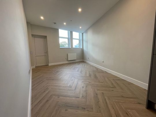 2 Bed Flat, Carlton Crescent, SO15 - Photo 1