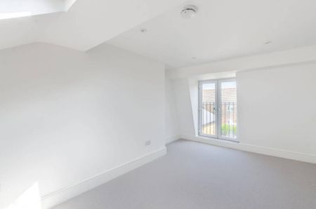 3 bedroom maisonette to rent - Photo 3