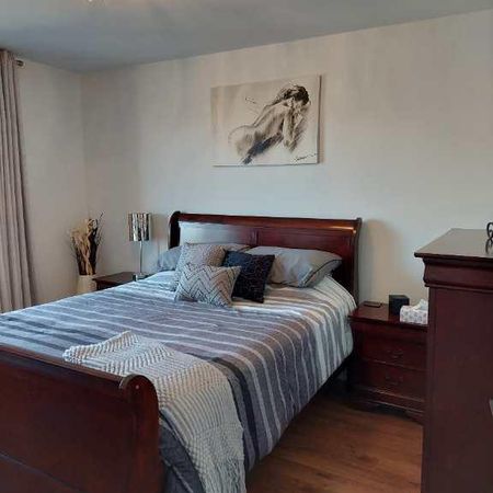 Beau Condo 4 1/2 a louer Duvernay/Val des Brises/Laval - Photo 3