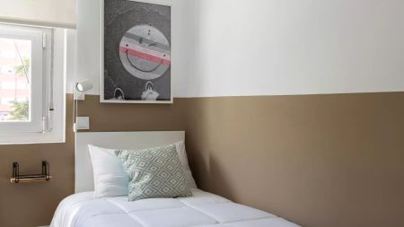 Rooms for rent in 3-bedroom apartment in Getafe - Photo 4
