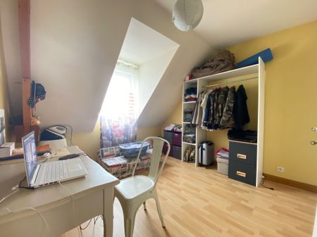 Location Maison 5 pièces 101m² ST LAMBERT DES LEVEES 49400 - Photo 4